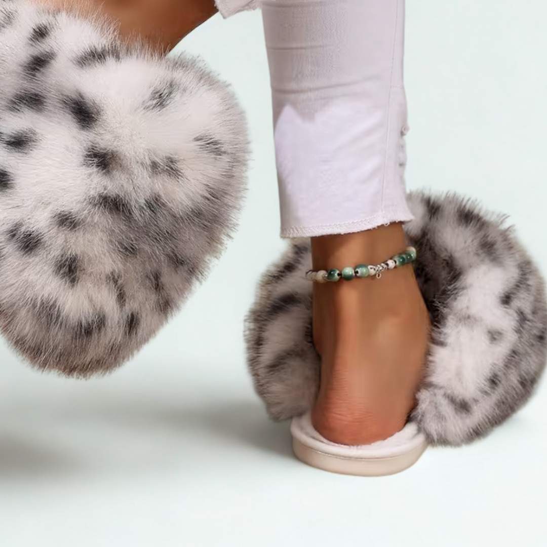 LeopardDream Cozy House Shoes