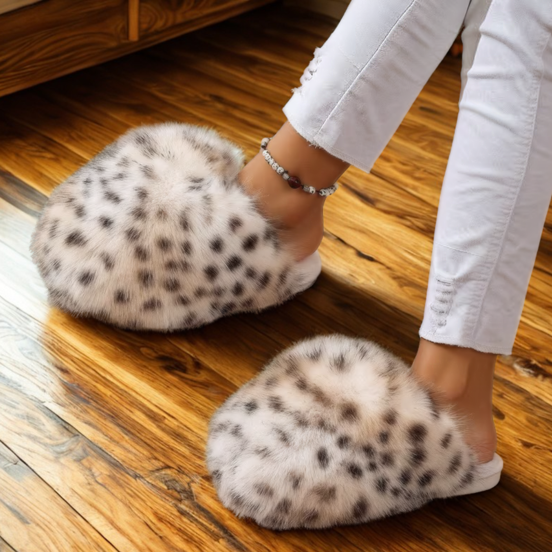 LeopardDream Cozy House Shoes